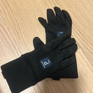 Gloves